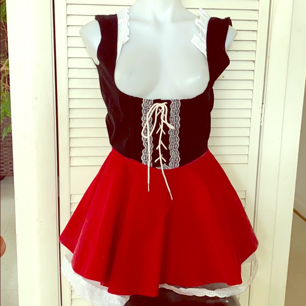 German beer girl costume